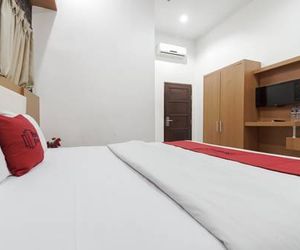 RedDoorz near Mall Panakkukang 3 Makassar Indonesia
