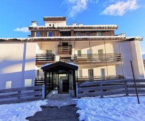 Hostdomus - Green Tech Apartment Sestriere Italy