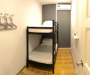 Yellow Duckling Hostel Semporna Malaysia