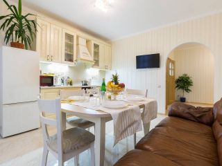 5 min walk from Nevskiy prospekt  "LUX" apartments