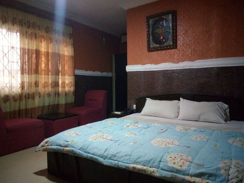 Hotel Photo 1