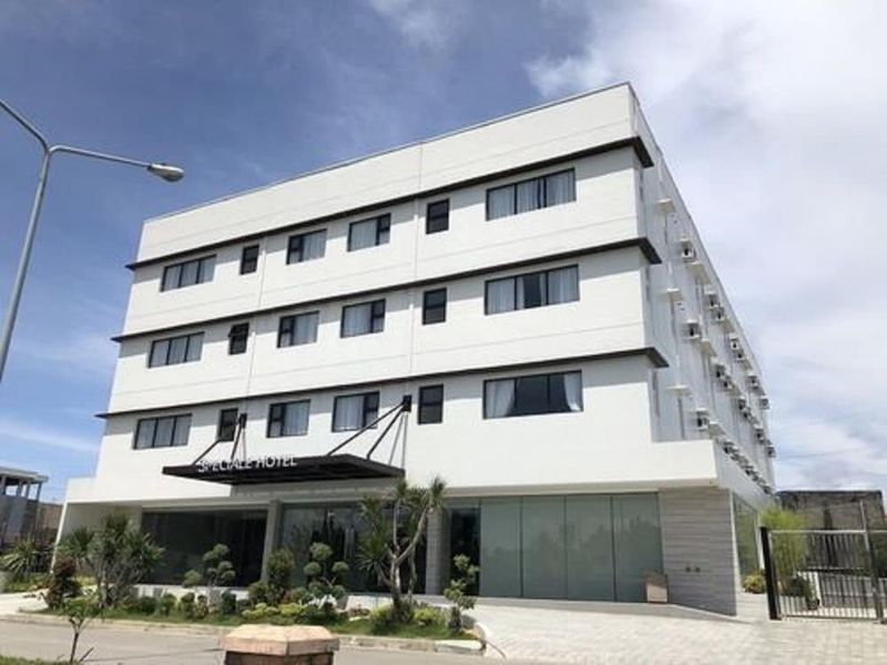 Hotel Photo 10