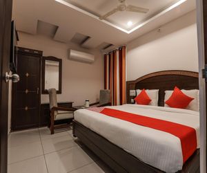OYO 15936 Hotel Gnr Residency Guntur India