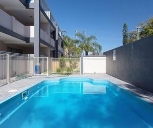 9 Shoal Bay Beach Apartments 2 Shoal Bay Road -air conditioning and complex swimming pool Nelson Bay Australia