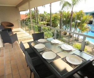 Oaks Pacific Blue 339, 270 Sandy Point Road - HUGE RESORT LAGOON POOL Corlette Australia