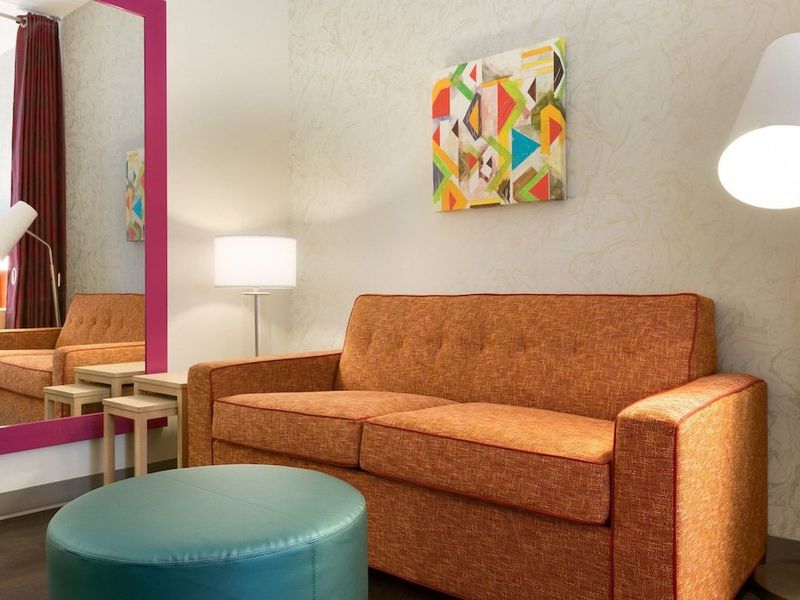 Hotel Photo 6