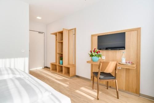 Hotel Photo 23