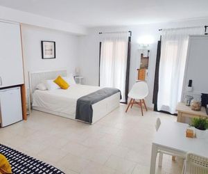 Lateral Rooms-Girona Girona Spain