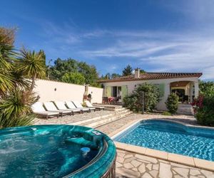 Cozy Villa in Felines-Minervois with Private Pool Felines France