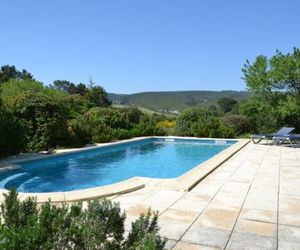 Modern Villa in Cesseras with Private Swimming Pool Cesseras France