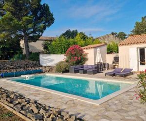 Lovely Villa in Castelnau-dAude with Swimming Pool Escales France