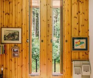 CENTRAL WOODEN CHALET WITH FOREST VIEW Madonna di Campiglio Italy