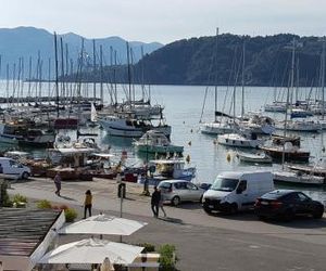 Fronte Mare Sul Molo Lerici Italy