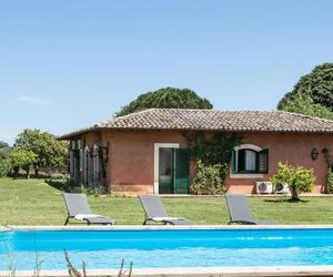 Tenuta San Calogero. Agriturismo with piscina. Brucoli Italy