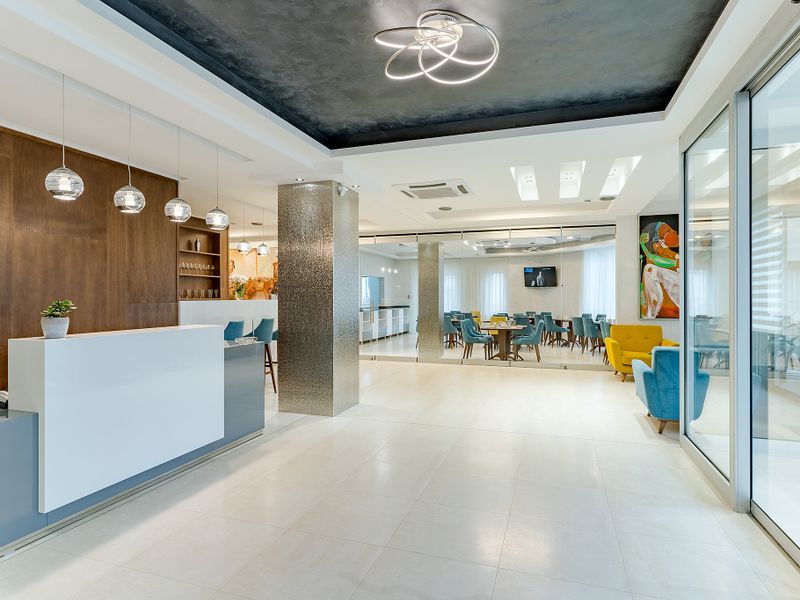 Hotel Photo 16