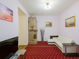 Большая 4-комн. квартира в центре (до 18 гостей)