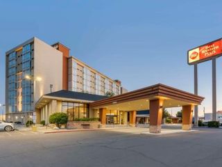 Фото отеля Best Western Plus Sparks-Reno Hotel
