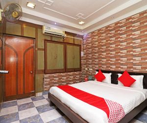 OYO 17120 Somerest Guest House Kolkata India