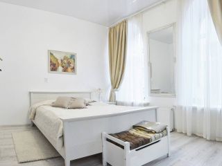 Victoria Apartment