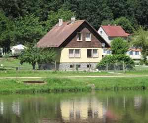 Ferienhaus am Fluss 100S Moldauthein Czech Republic