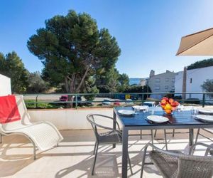 Apartment Residencial Cap Ras Llanca Spain