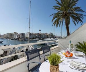 Apartment Port Rhodes 93 Empuriabrava Spain