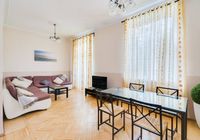 Отзывы Cozy 3 rooms apartment near Kremlin & Patriarshiye Ponds, 1 звезда