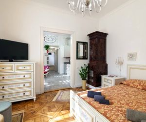 Lemberg Suite Apartment LeoHOME Lvov Ukraine