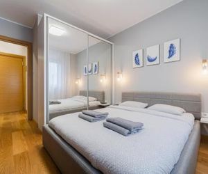 Modern Living in city centre - PRIVATE PARKING Novi Sad Serbia