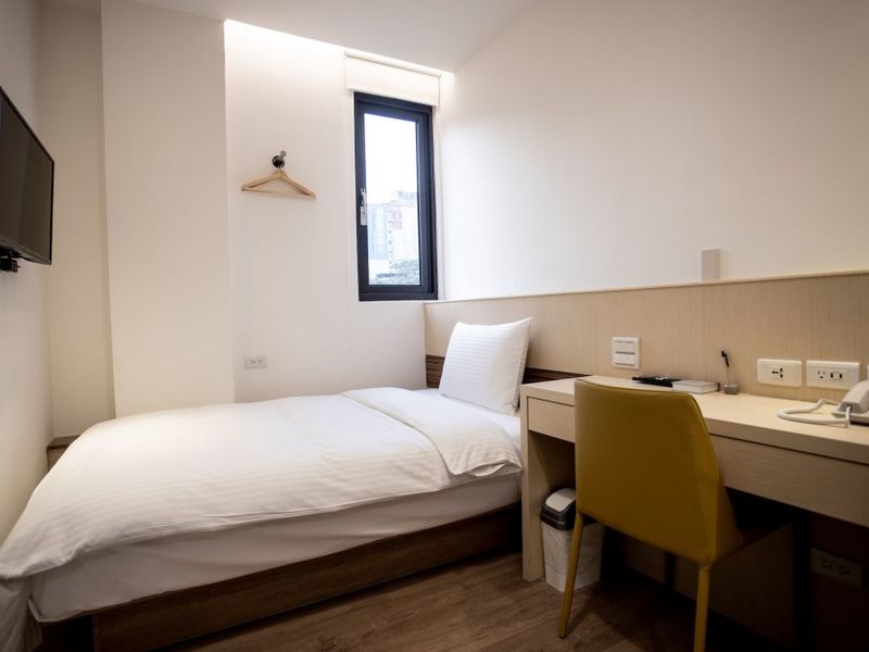 Hotel Photo 6