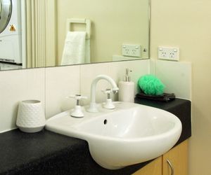 ADELAIDE CENTRAL APARTMENT - 3BR, 2BATH & CARPARK Adelaide Australia