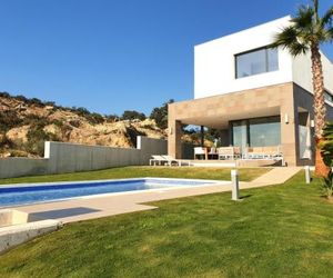 2260-Luxury villa with private pool and seaview Manilva Spain