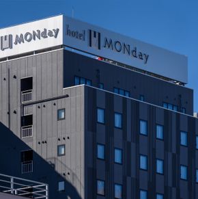 NearBy Hotel