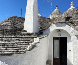 Un Trullo dal Centro Alberobello Italy