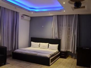 Hotel pic House X