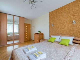 Two Bedrooms Near the Center Apartment - Двухкомнатная квартира на Васильевском острове, 5 спальных мест, RentHouse