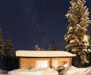 Mökki - The White Blue Wilderness Lodge Kaamanen Finland