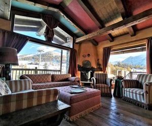 Hostdomus - Imperial Chalet Sestriere Italy