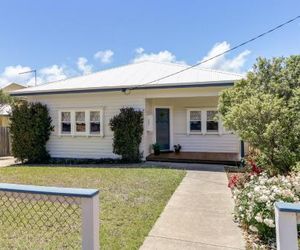 Beacon Cottage Lakes Entrance Australia