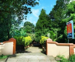 Back Packers Cochin Villa Nedumbassery India