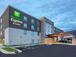 Фото отеля Holiday Inn Express & Suites - La Grange, an IHG Hotel
