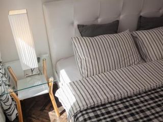 One-bedroom apartment near the Anichkov Bridge