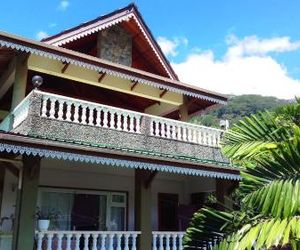 Romance Bungalows Beau Vallon Seychelles