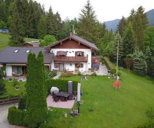 Landhaus Wiesenhof Ferienwohnung Zugspitz Garmisch-Partenkirchen Germany