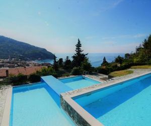 Panorama Excelsior apartment Levanto Italy