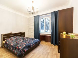Елизарова 10.