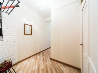 Елизарова 10.