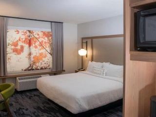 Фото отеля Fairfield Inn & Suites by Marriott Fresno North/Shaw Avenue