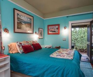 Cozy Private Patio Suite - Perfect Central Location Portland United States
