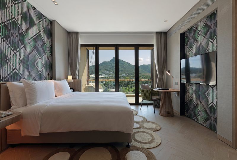 image of hotel Holiday Inn Resort Qionghai Guantang, an IHG Hotel